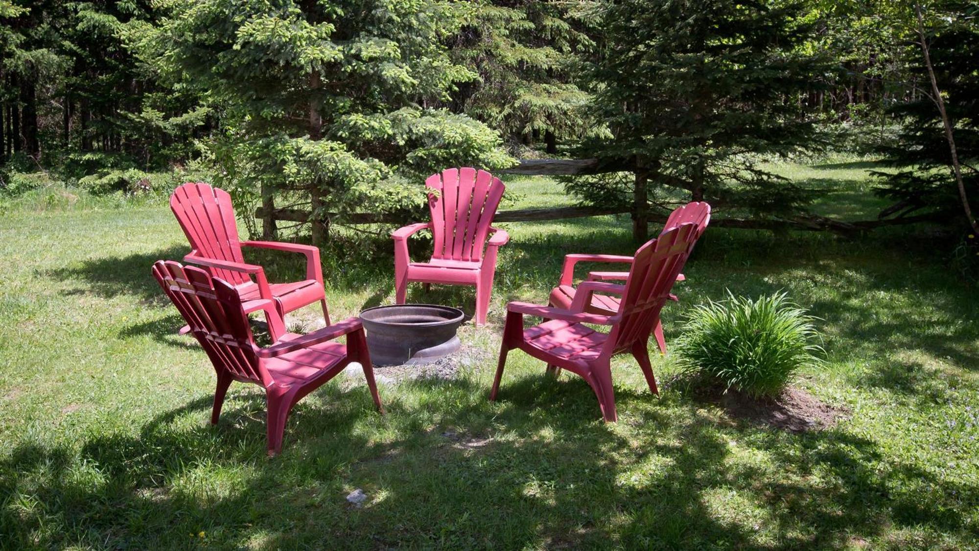 Camping Chalets Spas Pignons Rouges Saint Romain Εξωτερικό φωτογραφία