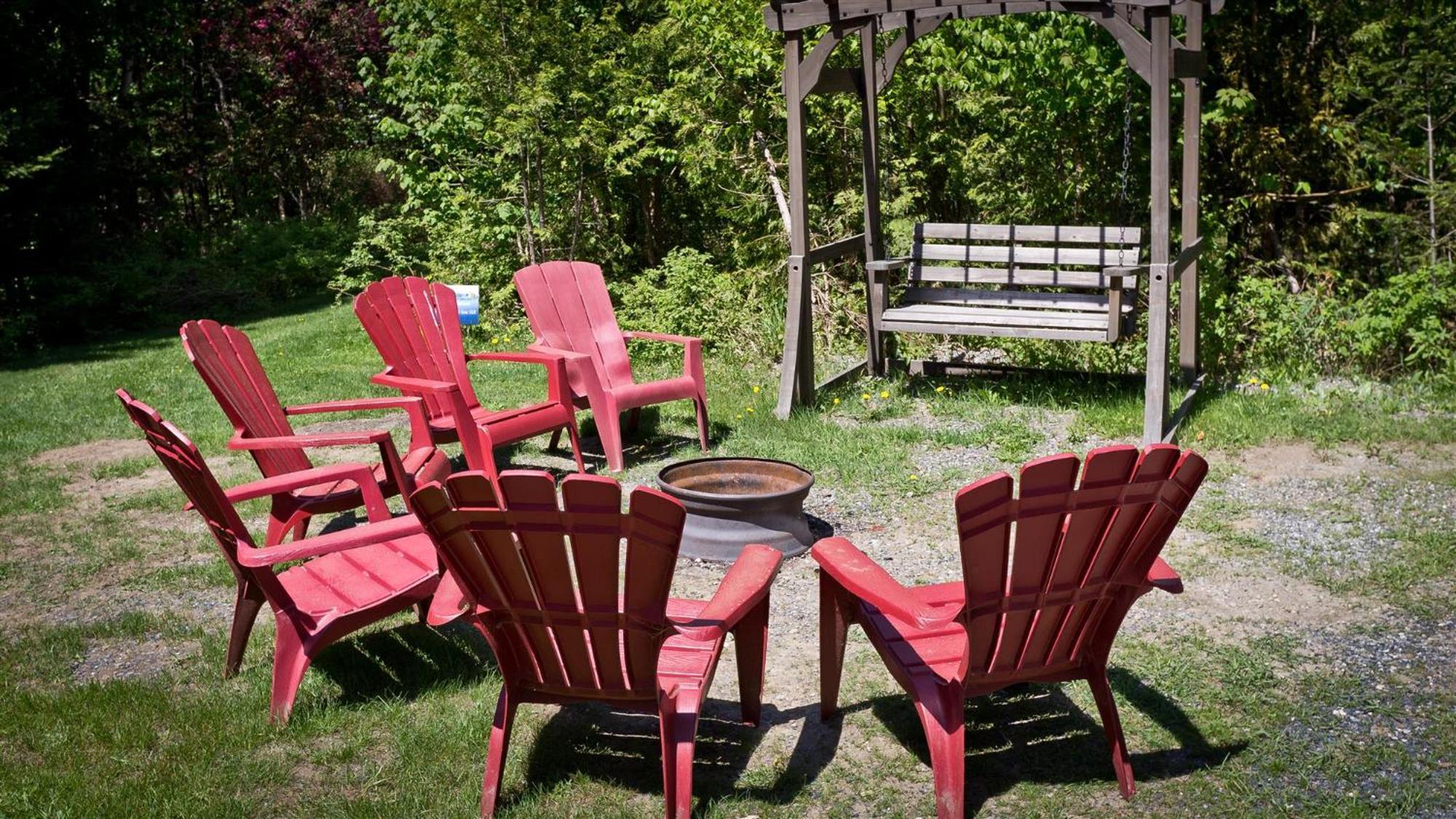 Camping Chalets Spas Pignons Rouges Saint Romain Εξωτερικό φωτογραφία